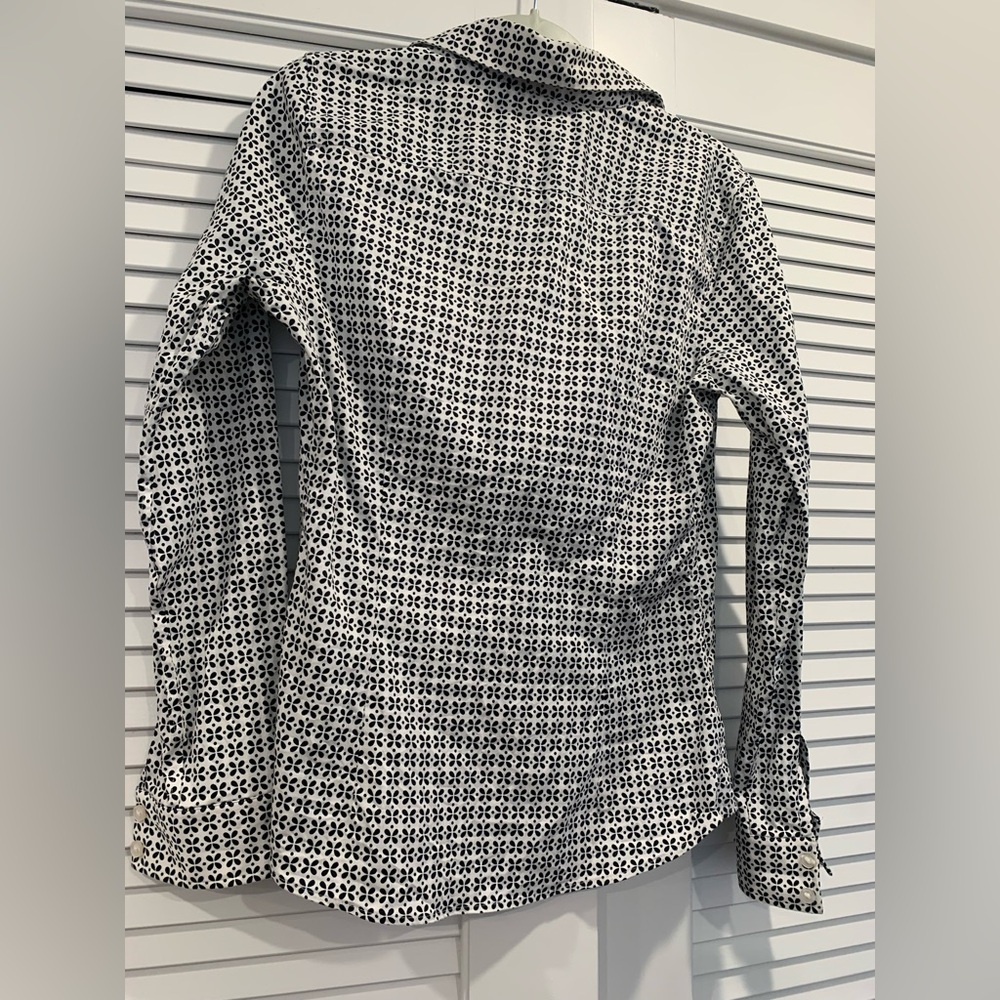 Banana Republic button down classic novelty print  business office size 10 - Picture 6 of 6